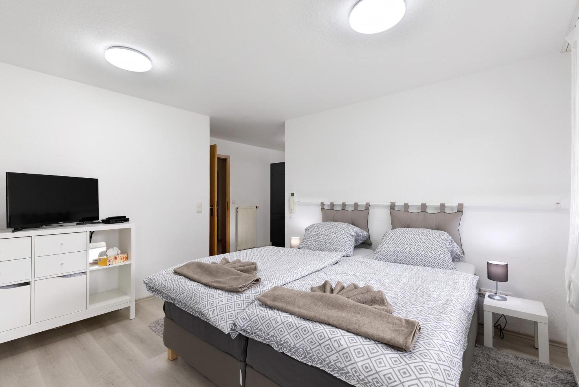 Albgaengerle Apartment เมอร์สซิงเงิน ภายนอก รูปภาพ