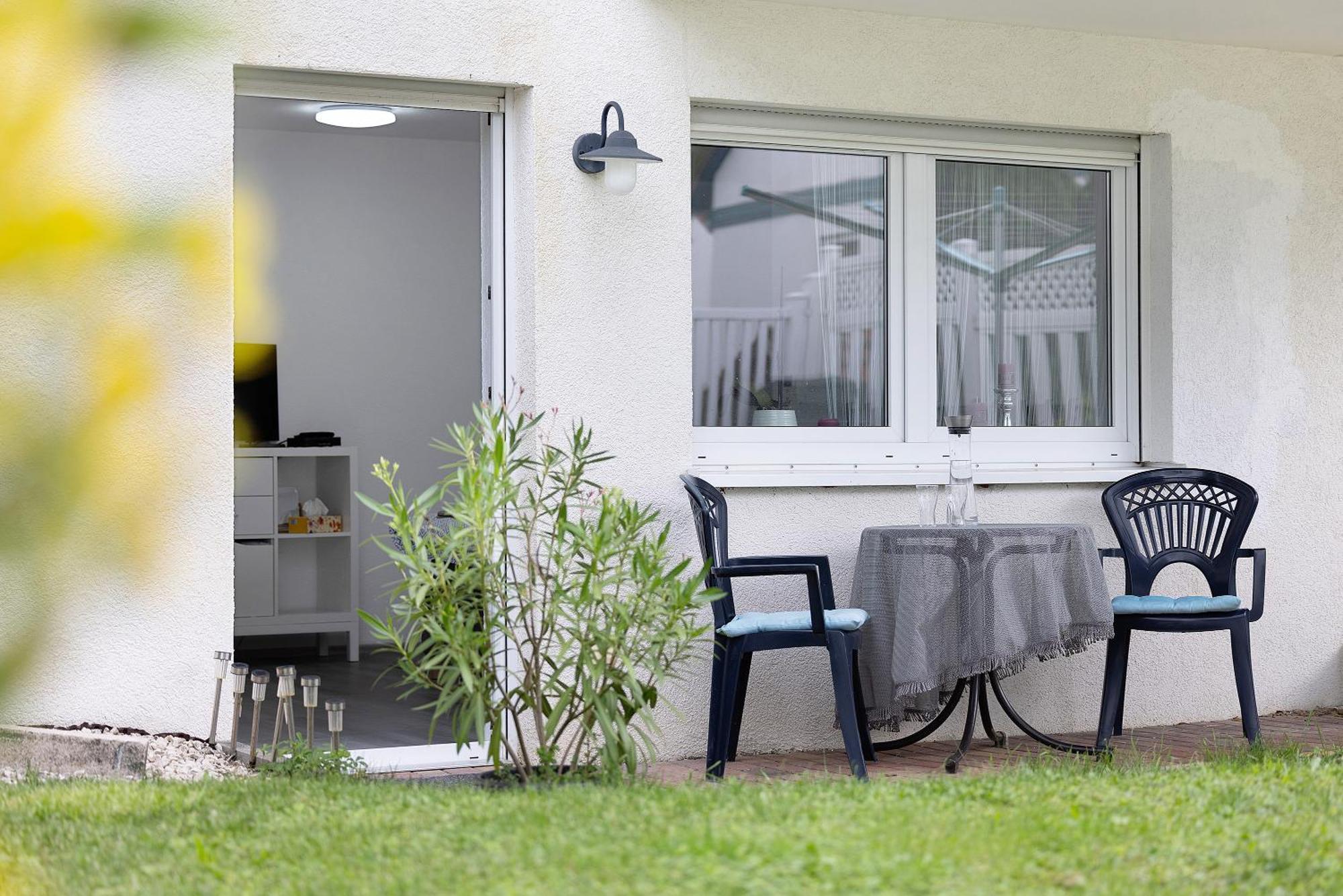 Albgaengerle Apartment เมอร์สซิงเงิน ภายนอก รูปภาพ